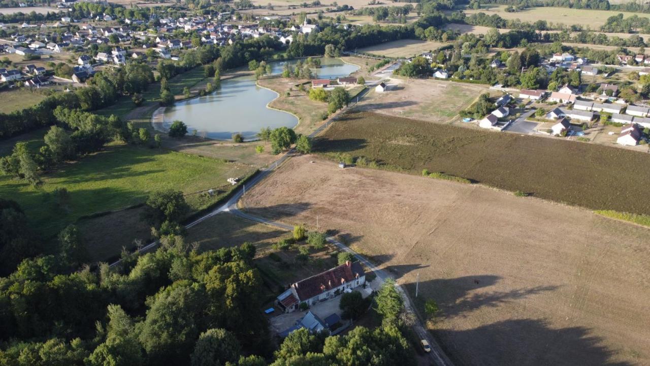 Gite De L'Aunay Flere-la-Riviere Exterior foto