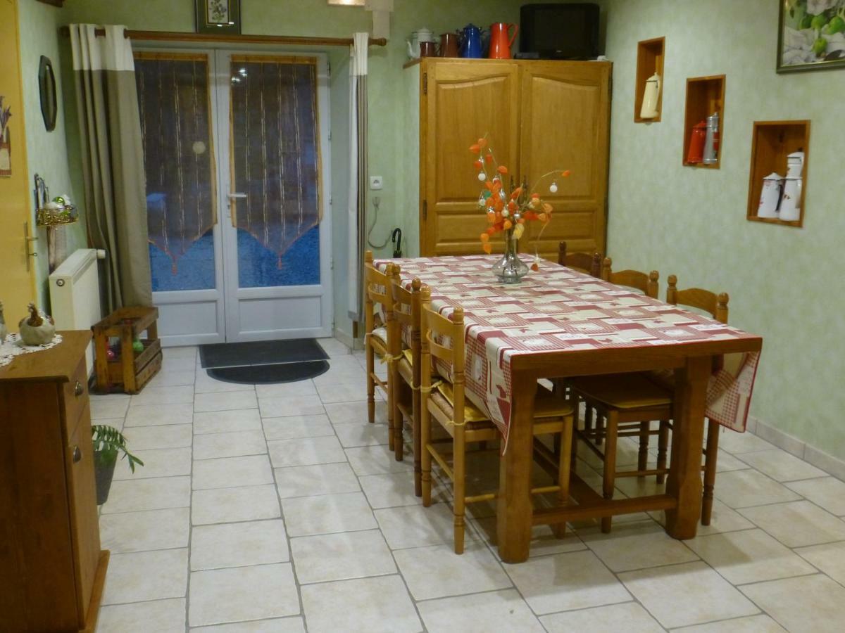 Gite De L'Aunay Flere-la-Riviere Exterior foto